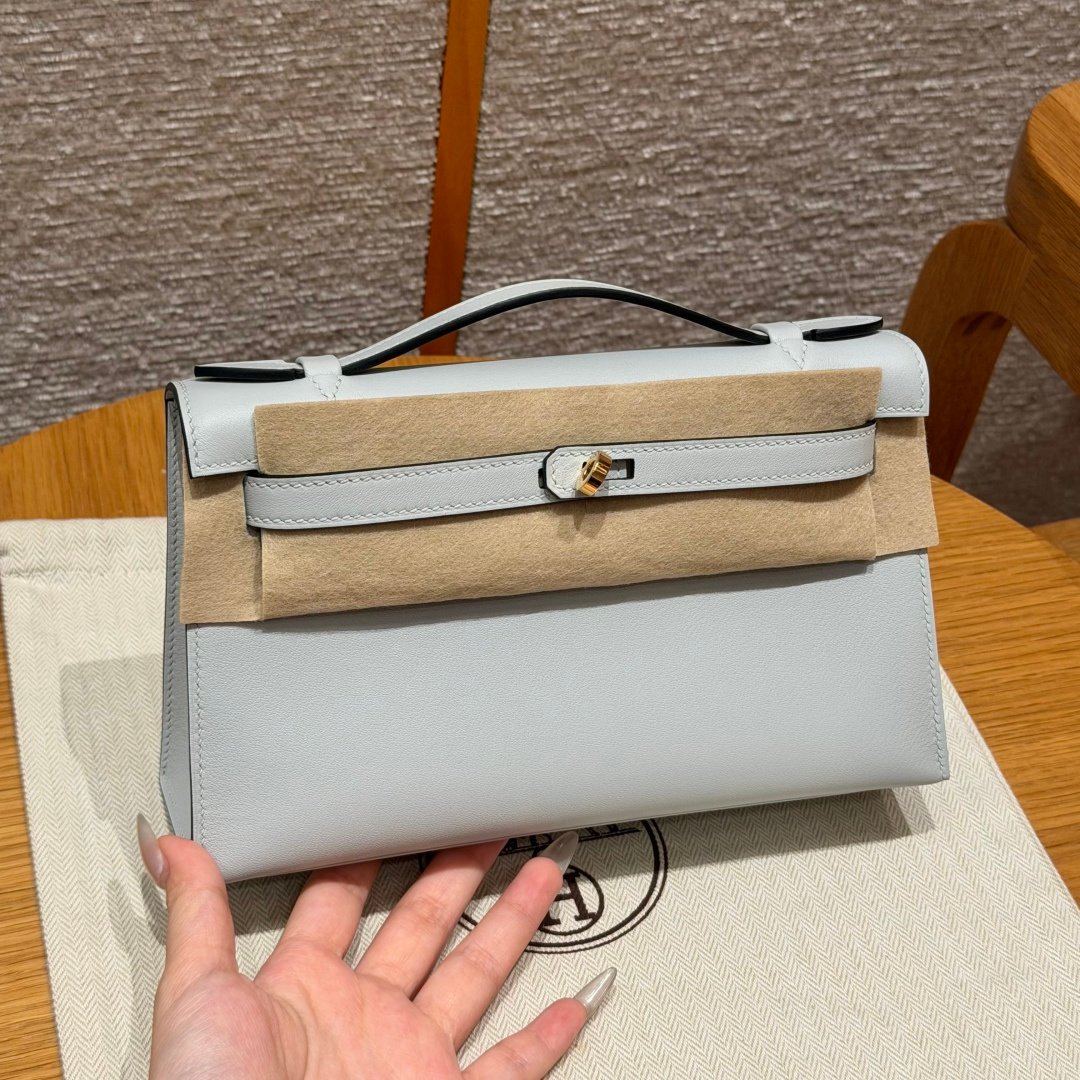 Mini Kelly Generation, imported leather from France SWIFT, with gold or silver clasps. Exclusive custom-made by professional artisans! Purely hand-tapped nails, all steel hardware. - 图片 5